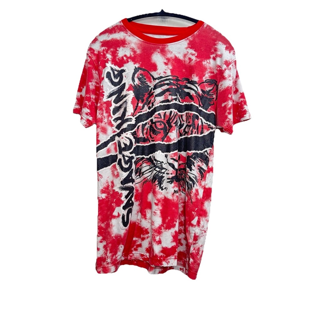 Studio 23 Concept Mens Shirt Medium Red Shine King Tiger Y2K Claw Graphic-T